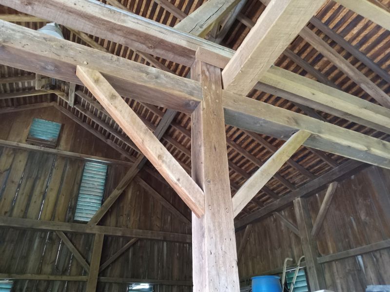 Pole Barn Service detail